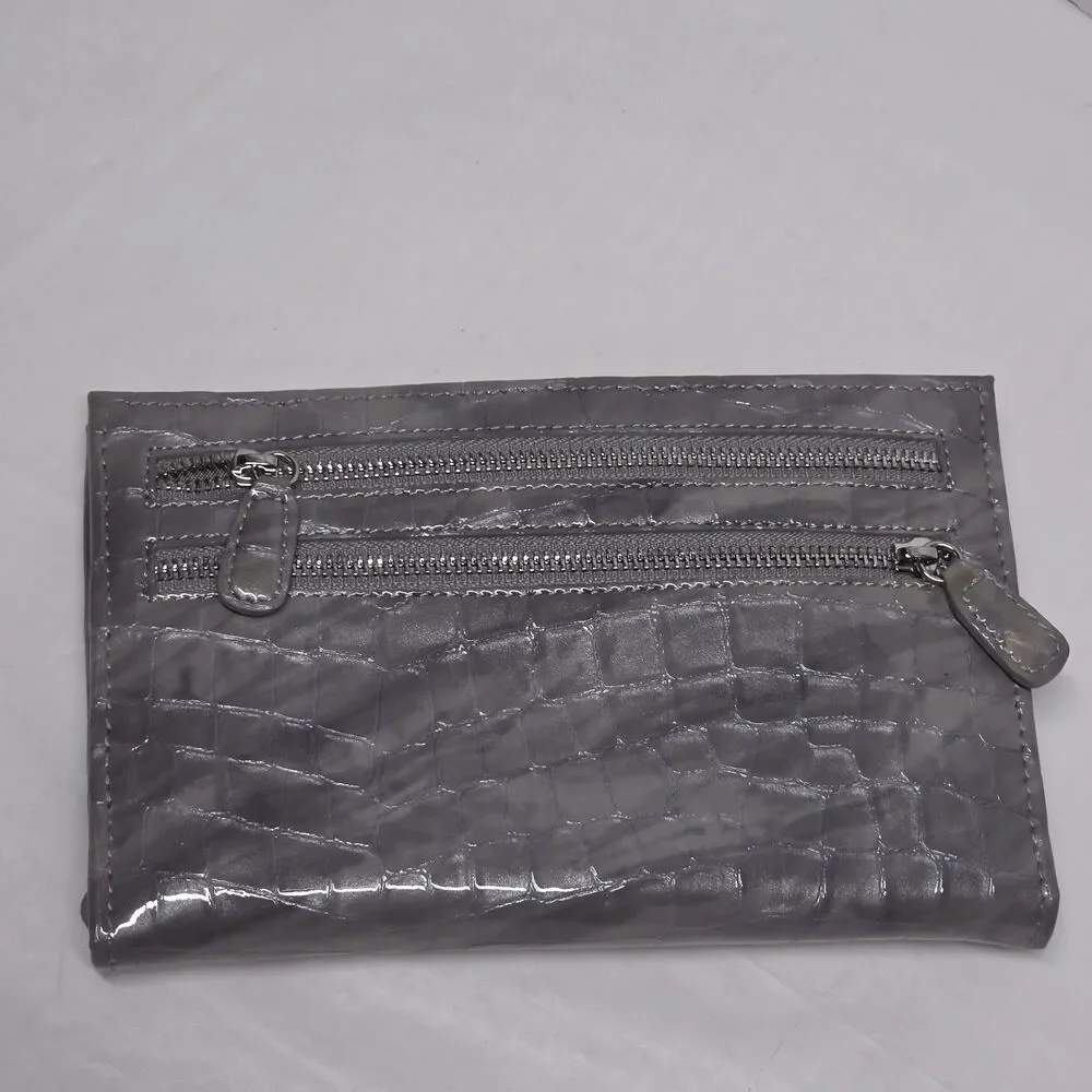 Brighton Bellissimo Heart Folio Wallet Gray Patent Leather Crocodile Embossed